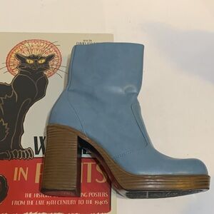 Boots blue chunky 90s BEE FLY 7.5